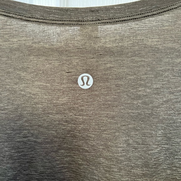 Lululemon active top size 10 - Picture 4 of 4